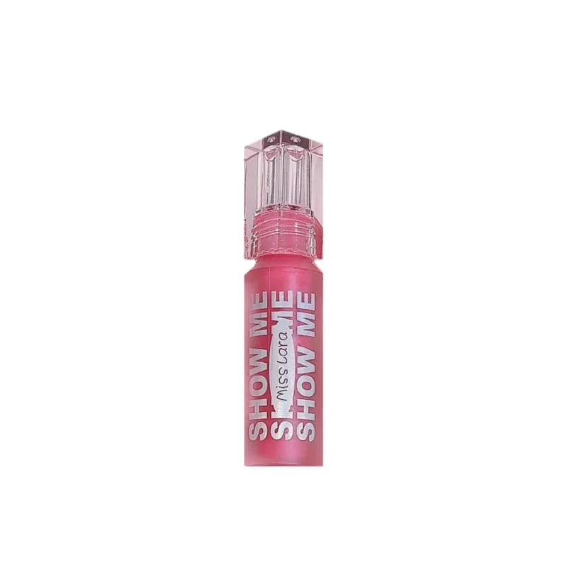 no-more-dry-flat-lips-instant-plumping-glossy-glass-lipstick-mis-b2ctcgd4-1 close-up of glossy glass lip gloss on model showing plump hydrated effect